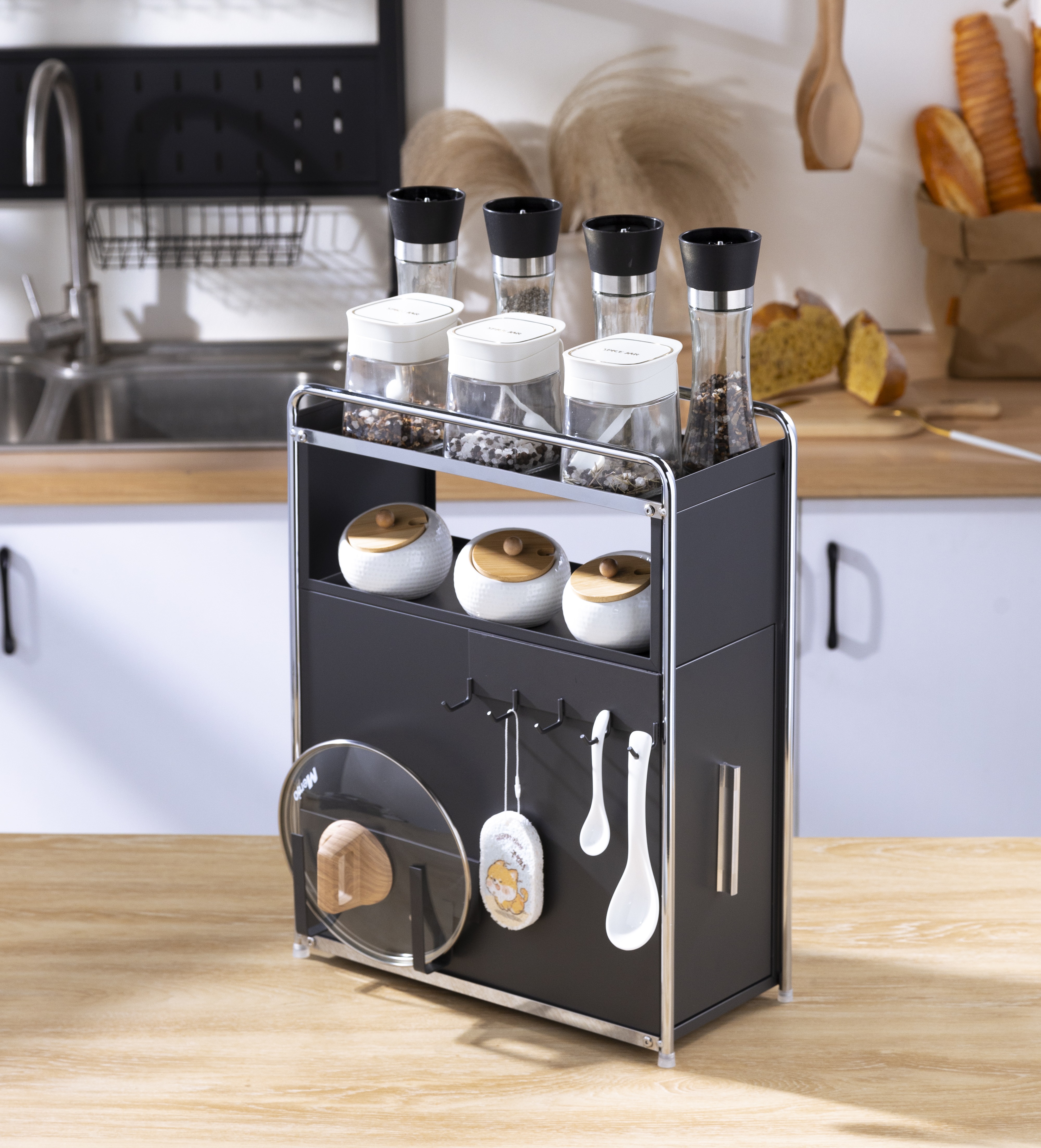 Armoire de rangement d'épices